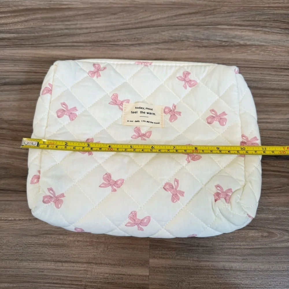 Brand New Makeup Pouch and Reusable Makeup Remover Round, Beauty Blender & Puff